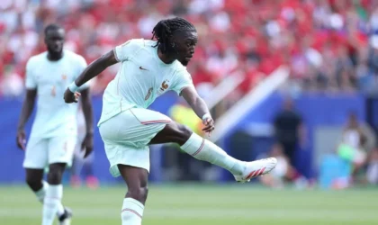 Manchester United Already Made Contact for Roma’s Manu Koné. What Happens Next.