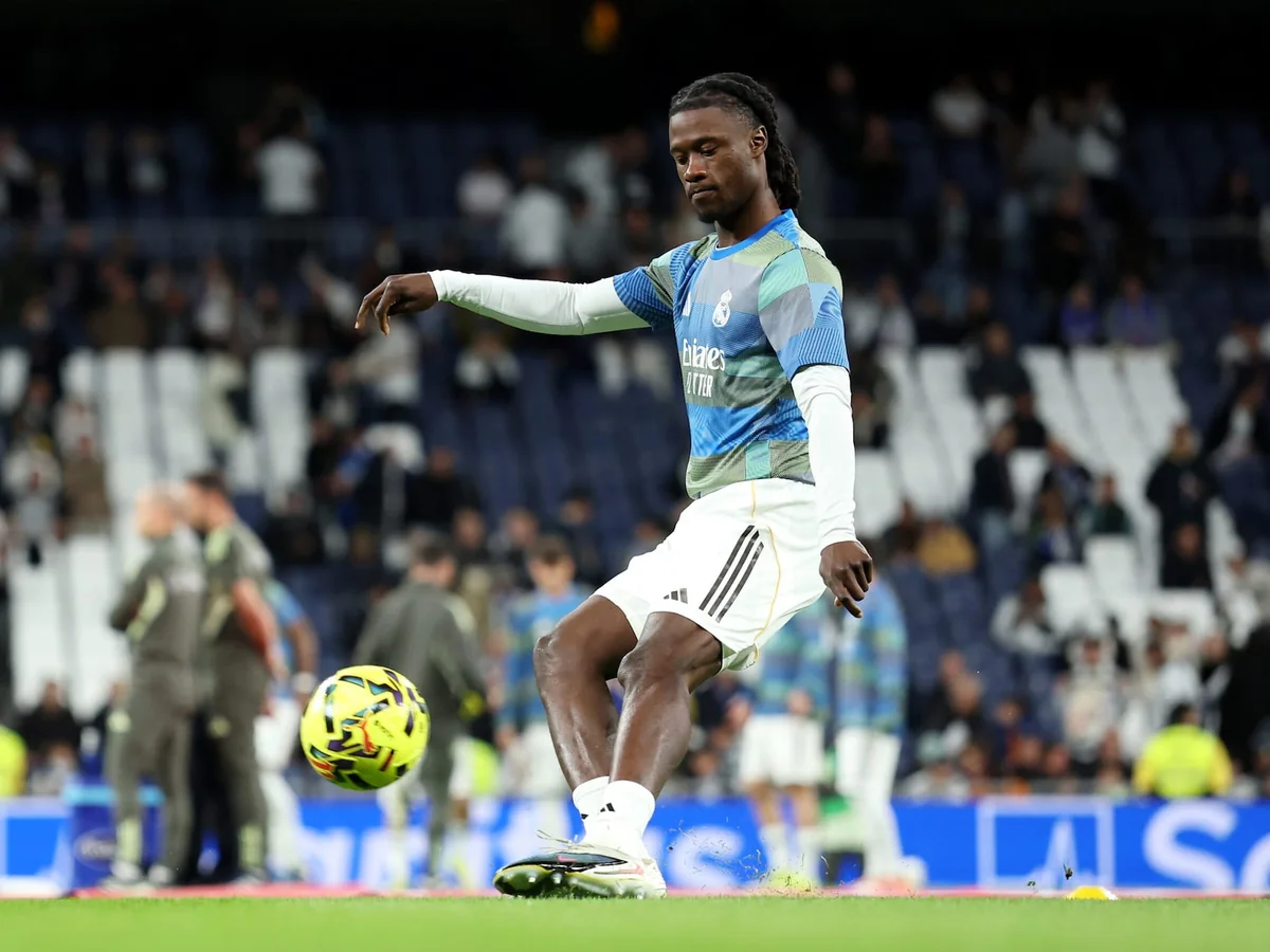 Eduardo Camavinga Doesn’t Want to Leave Real Madrid. United Is Still Pushing.
