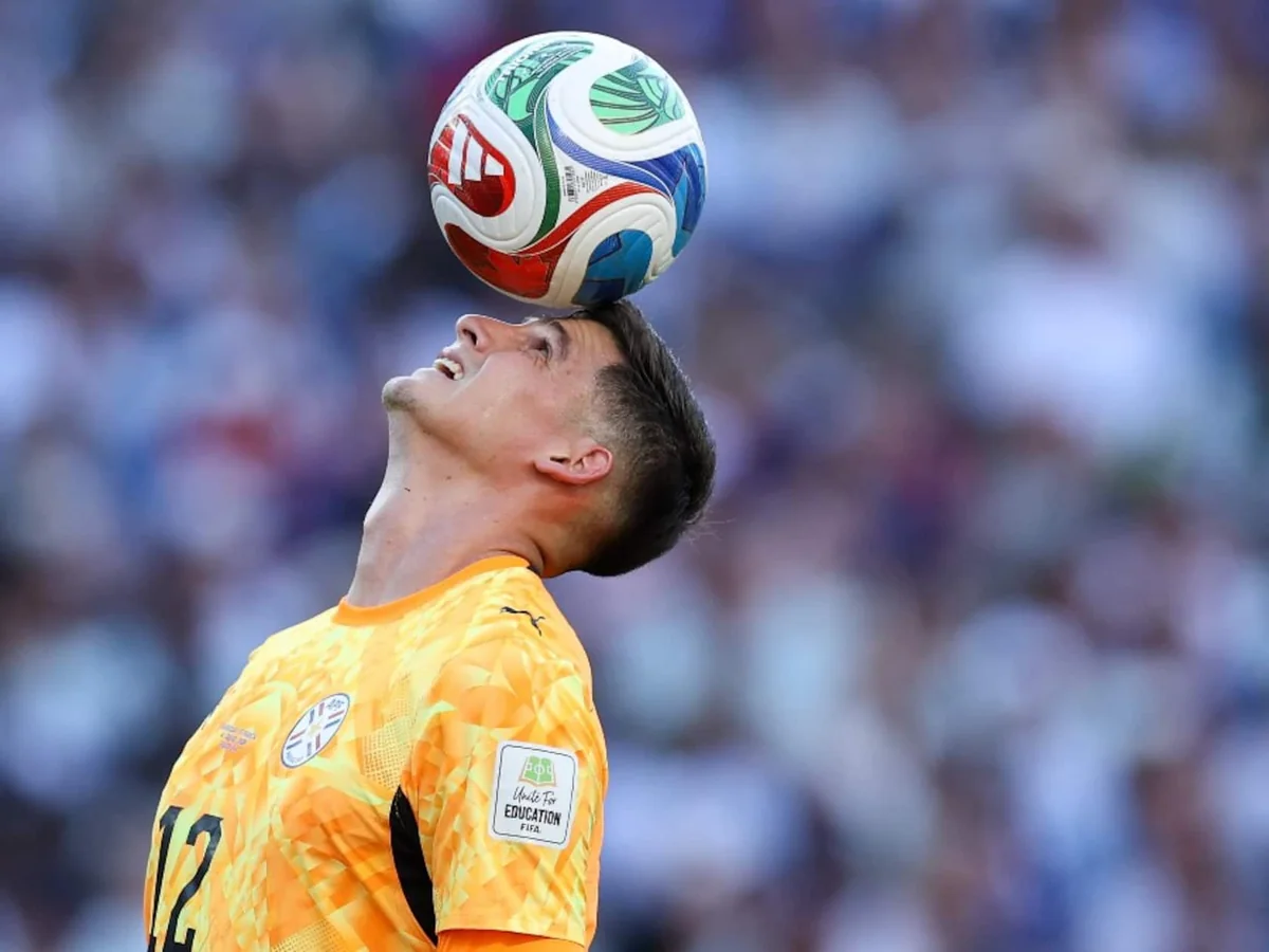 Paraguay’s 6-Foot-6 World Cup Hero Draws Interest From Manchester United